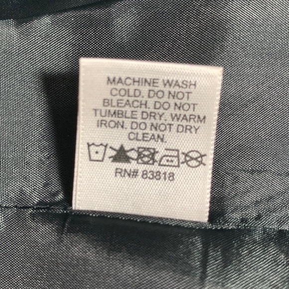 Women’s Austin Reed Blazer Petite Size 12, black & white, very good condition - Picture 7 of 8